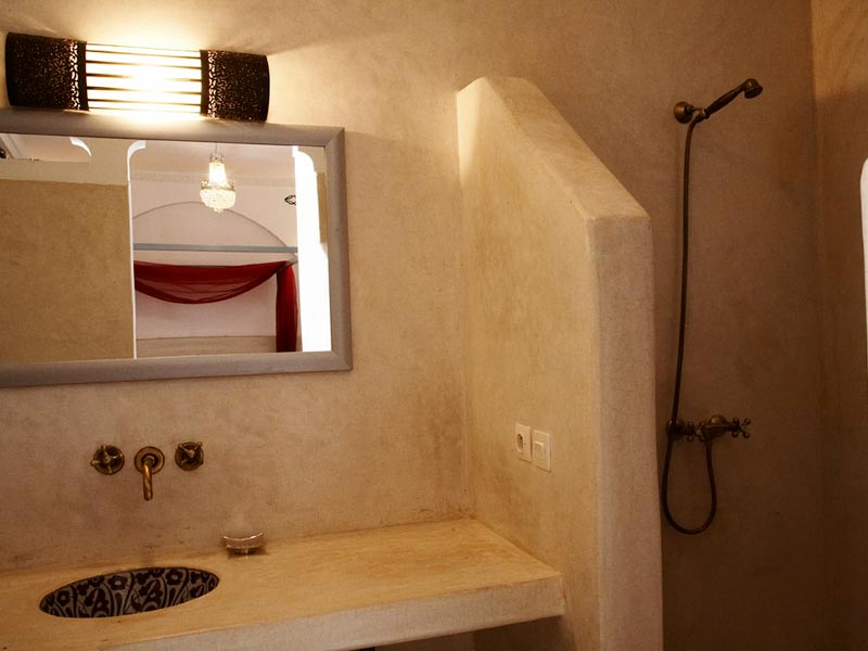 Sand Rose Bathroom